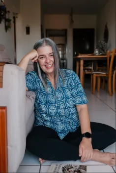 Escritora carioca Lilian Dias lan�a romance po�tico sobre finitude e os �ltimos dias de um homem que nunca parou de crescer