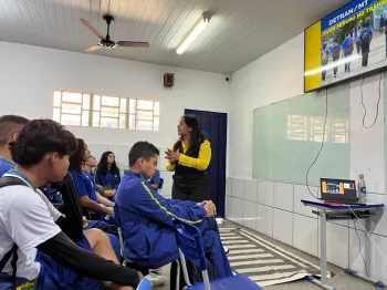 Detran leva circuito de palestras sobre educa��o para o tr�nsito a 680 estudantes de Cuiab�