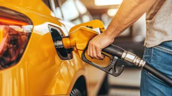 Combust�vel em alta amplia debate sobre prote��o financeira e gest�o de riscos