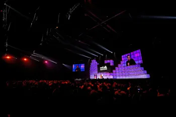 L�der em software de sa�de, MV debate a orquestra��o de IA no Web Summit Rio
