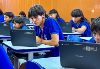 Seduc avan�a com instala��o de internet via sat�lite em escolas da Rede Estadual