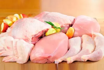 Carne de frango perde for�a no mercado interno com maior oferta, mas exporta��es sustentam setor em 2026