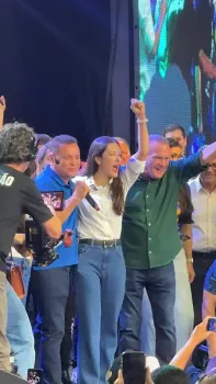 Wellington comparece � conven��o do MDB com comitiva de bolsonaristas do PL