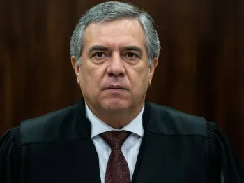 ELEI��ES Imagem gerada por IA