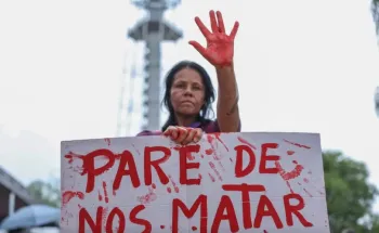 Protesto contra feminic�dios (Foto: Reprodu��o)