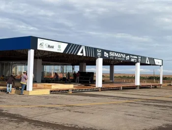 Evento gratuito ensina pilotos de avi�o no agroneg�cio de MT