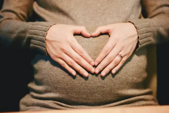M�es neurodivergentes: a maternidade invis�vel de mulheres com TDAH e autismo