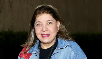 Roberta Miranda realiza campanha para ajudar crian�as com c�ncer