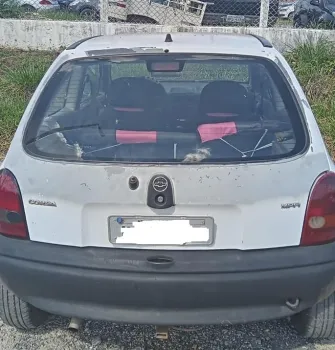 Dono de ve�culo reconhece carro que havia sido furtado e aciona PM