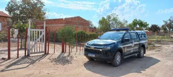 Telhas furtadas de casa de idoso s�o recuperadas pela Pol�cia Civil