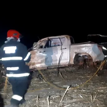 Acidente na rodovia Sinop-Cl�udia causa mortes de m�e e filho