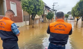 Chuvas em Petr�polis deixam pelo menos 34 mortos