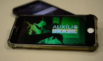 Caixa paga Aux�lio Brasil a benefici�rios com NIS final 6