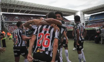 Atl�tico-MG supera Flamengo nos p�naltis e fatura Supercopa do Brasil