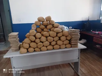 Pol�cia Militar prende homem com 100 quilos de maconha em Matup�