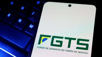 Aplicativo oficial do FGTS. Foto: Shutterstock/Blossom Stock Studio.