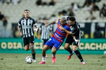 Fortaleza e Cear� far�o os jogos em datas iguais, nas rodadas 31 e 33. Foto: Thiago Gadelha/Divulga��o