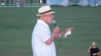 Presidente Lula celebrou anivers�rio de 81 anos ao lado da milit�ncia. Foto: YouTube/Lula.