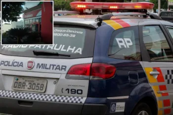 Criminosos quebram parede de banco e fogem com dinheiro de cofre