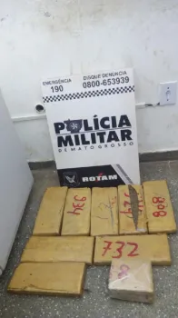 9 tabletes de maconha s�o apreendidos pela�Rotam�dentro de apartamento
