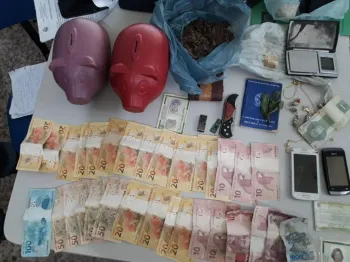 Oito pessoas s�o presas por latroc�nio em Apiac�s