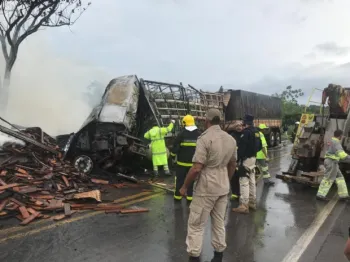 Exploso mata trs pessoas carbonizadas prximo a Cuiab