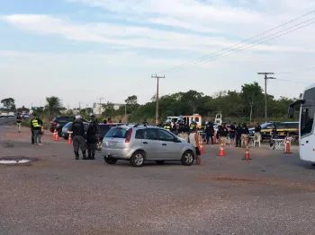 Motoristas s�o flagrados dirigindo sob efeito de �lcool em V�rzea Grande