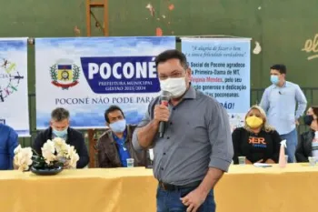 Moradores de Pocon� recebem aux�lio financeiro para comprar alimentos