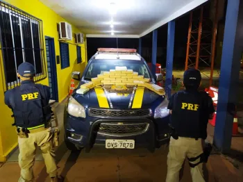 PRF em Diamantino prende homem transportando mais 30 kg de Coca�na