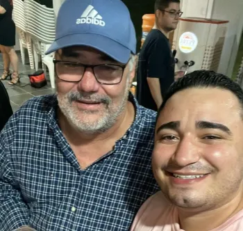 Presidente eleito Juares Silveira Samaniego e o sobrinho Alyson samaniego
