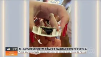 Alunos descobrem c�mera em banheiro de escola no Paran�