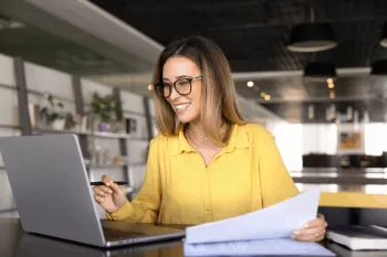 Registro digital evita que a duplicata seja cancelada ou alterada sem o conhecimento do financiador, reduzindo o risco operacional e a inseguran�a jur�dica (Imagem: fizkes | Shutterstock)