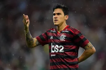 Flamengo atualiza modelo do Mister e esbo�a novas alternativas de jogo