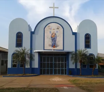 Homem � preso suspeito de furtar fia��o el�trica de igreja em MT