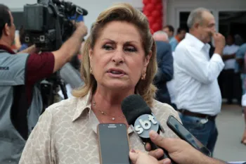 VG libera o com�rcio com restri��es; shopping segue fechado