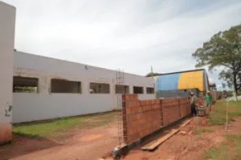 Obras de reforma e amplia��o de escolas avan�am em Campo Verde