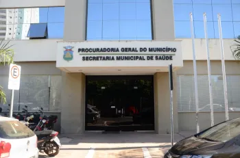 Secretaria de Sa�de N�O EXECUTOU contrato para chipagem de animais