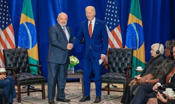 Lula e Biden lan�am coaliz�o em defesa dos direitos trabalhistas