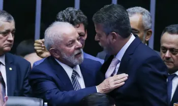 Lula sanciona oramento e veta R$ 5,6 bilhes em emendas parlamentares