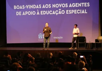 Prefeitura fortalece equipe de apoio  Educao Especial com a chegada de mais de 900 novos agentes