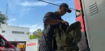 For�a-tarefa de S�o Paulo re�ne 25 integrantes do Corpo de Bombeiros e cinco agentes da Defesa Civil - Foto: Governo de SP