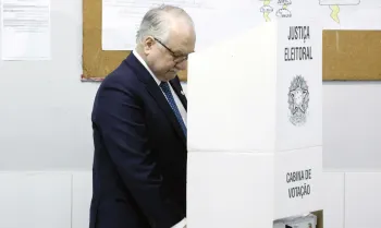 Edson Fachin: defesa ao resultado das elei��es ocorre em meio � crise de credibilidade no STF - Foto: Divulga��o