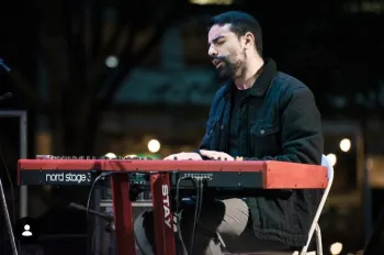 Caio Caria pesquisa diferentes estilos musicais e integra projetos como Campinas Jazz Big Band, Caravela Latin Jazz e Brasil Ragtime Trio.