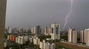 Inmet alerta para chuvas de at� 50 mil�metros e ventos fortes em MT; veja a previs�o