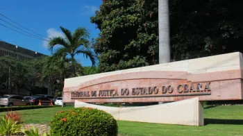 Concurso do TJCE tem 24 vagas para n�veis m�dio e superior com sal�rios iniciais de at� R$ 8,8 mil