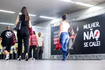 Auxlio financeiro a rfos do feminicdio  regulamentado