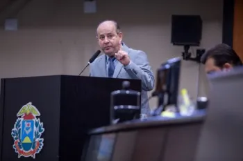 Dr. Eugnio informa sobre construo de escola nova no distrito de Veranpolis, em Confresa; luta de vereadores e comunidade