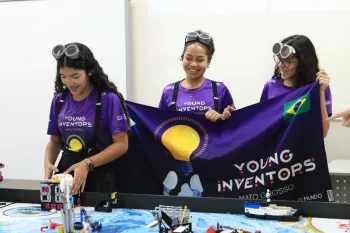 Festival Nacional de Robtica: Time 100% feminino se destaca com rob compacto, rpido e preciso