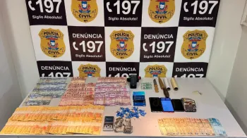Polcia Civil prende famlia suspeita de vender drogas por rede social