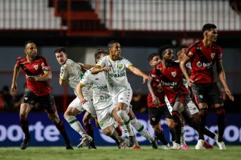 Cuiab arranca empate contra o Atltico-GO e mantm invencibilidade na Srie B